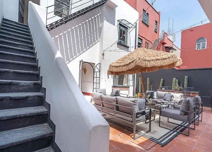 Casona En Condesa Con Patio Gigante * Mexico City