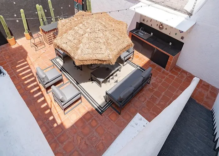 Casona En Condesa Con Patio Gigante *