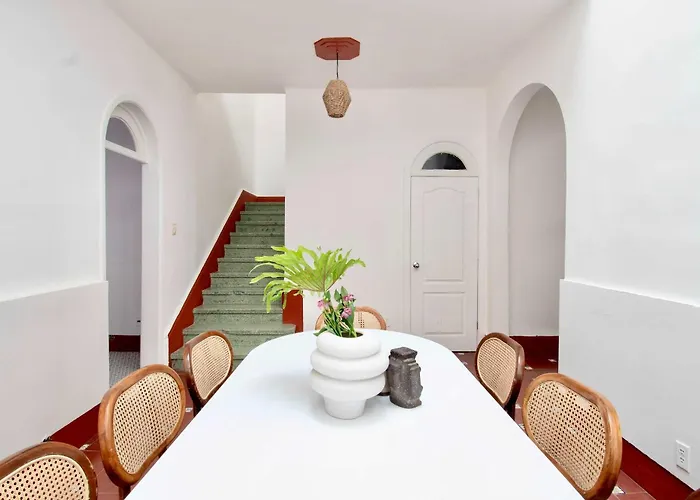 Casona En Condesa Con Patio Gigante Mexico City