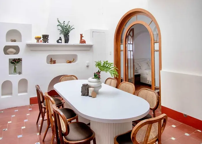 Casona En Condesa Con Patio Gigante *